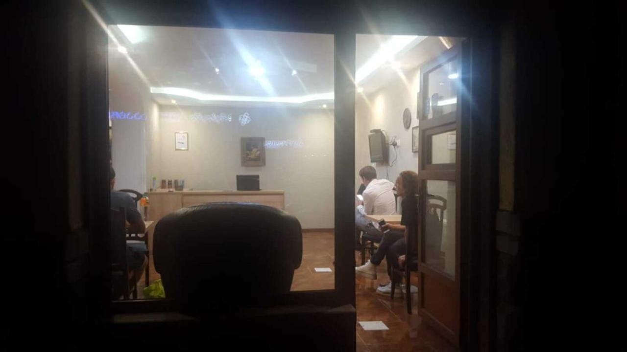Cool Hostel Tbilisi ภายนอก รูปภาพ